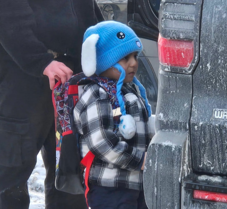 ABD'de ICE ekipleri 5 yaşındaki çocuğu gözaltına aldı